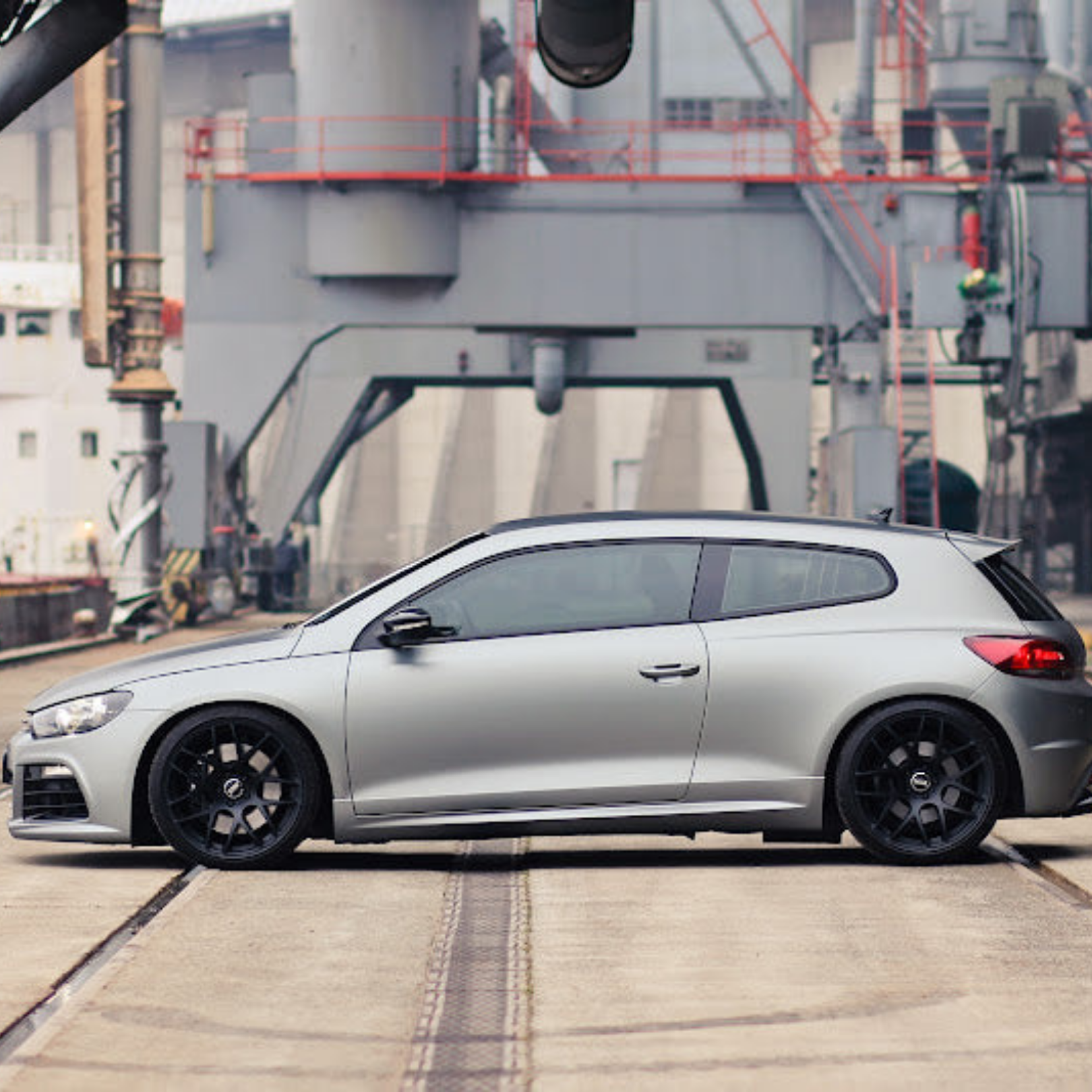BILSTEIN B16 COILOVER SUSPENSION KIT - VW MK6 GOLF GTI, R & 2011+ SCIROCCO R (GM5F817)